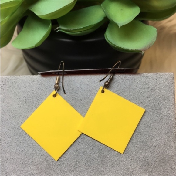 Vintage Early 90’s Love Me Tender Caution Earrings - Picture 3 of 3